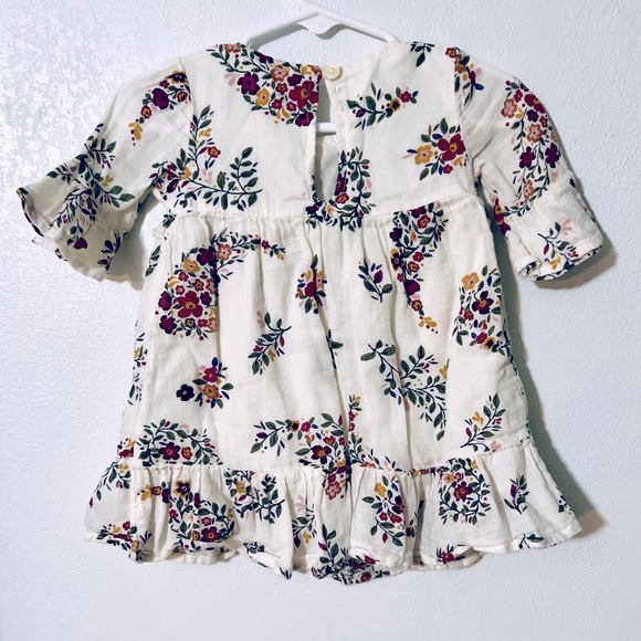Old Navy Floral Dress 6-12 months - Picture 2 of 3